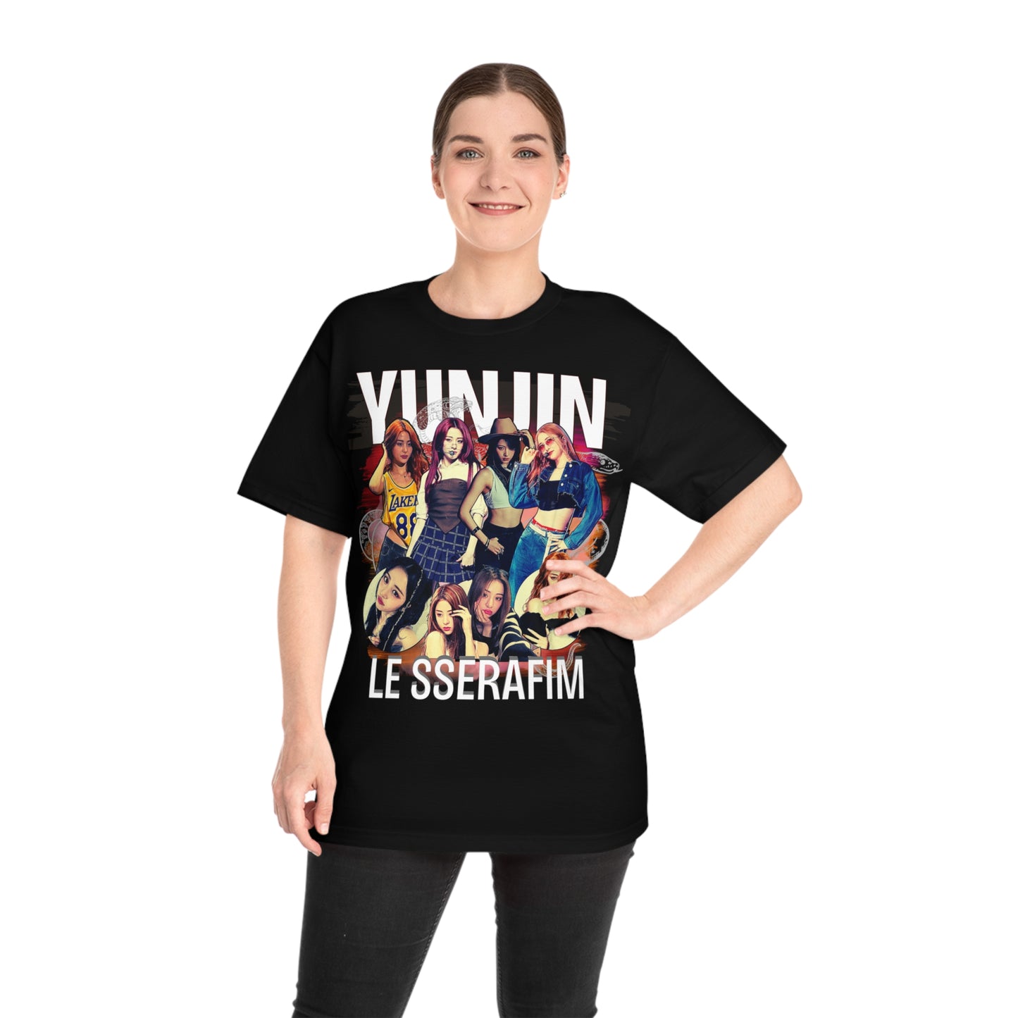 Lesserafim Yunjin graphic T-shirt