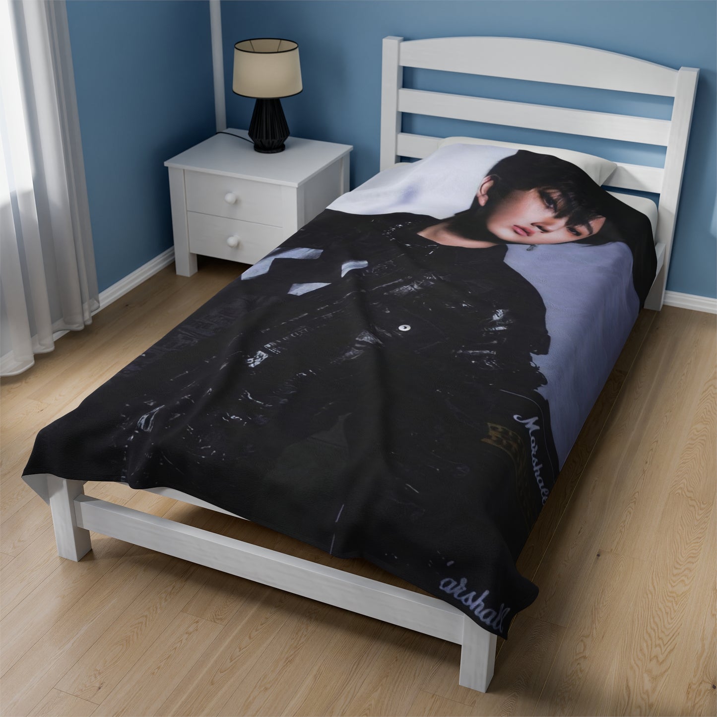 Stray Kids Changbin Velveteen Plush Blanket